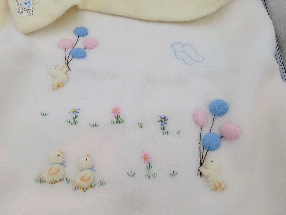 Vtg Young Peoples Floor Baby Blanket 34"x25" Made In Italy Stix Baer & Fuller 3D